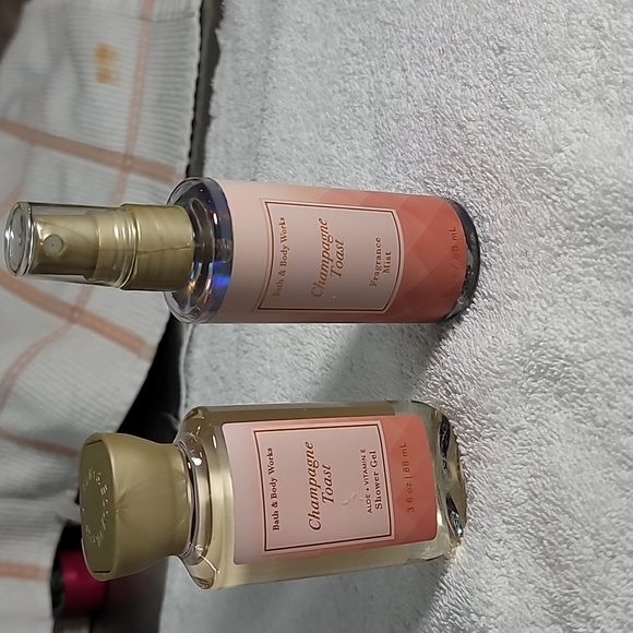 Bath & Body Works Other - Champagne toast by Bath & Body Works